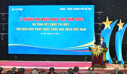 Thủ tướng: Phấn đấu để mỗi ngày trong năm đều là ngày pháp luật